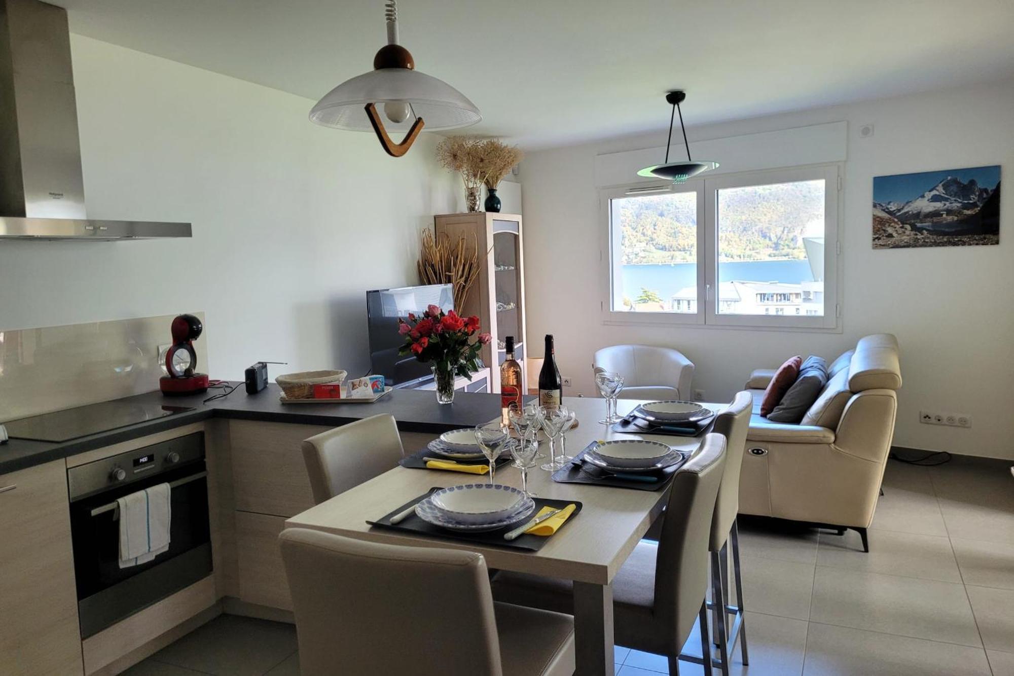 Le Tableau Du Lac 507 - 2 Bedrooms Apartment With Lake View Terrace Annecy Exteriör bild
